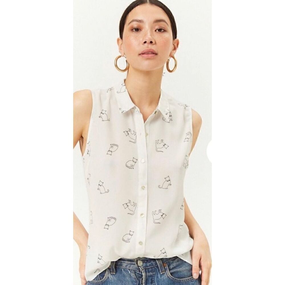 Forever 21 Kitten Blouse Size Medium